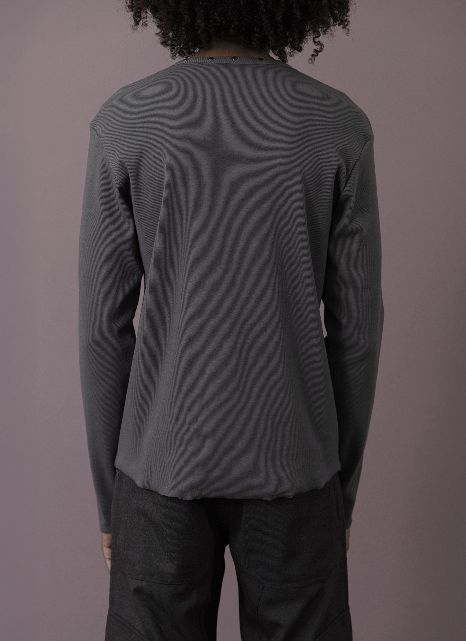 Grey Rivet Rib Top Man