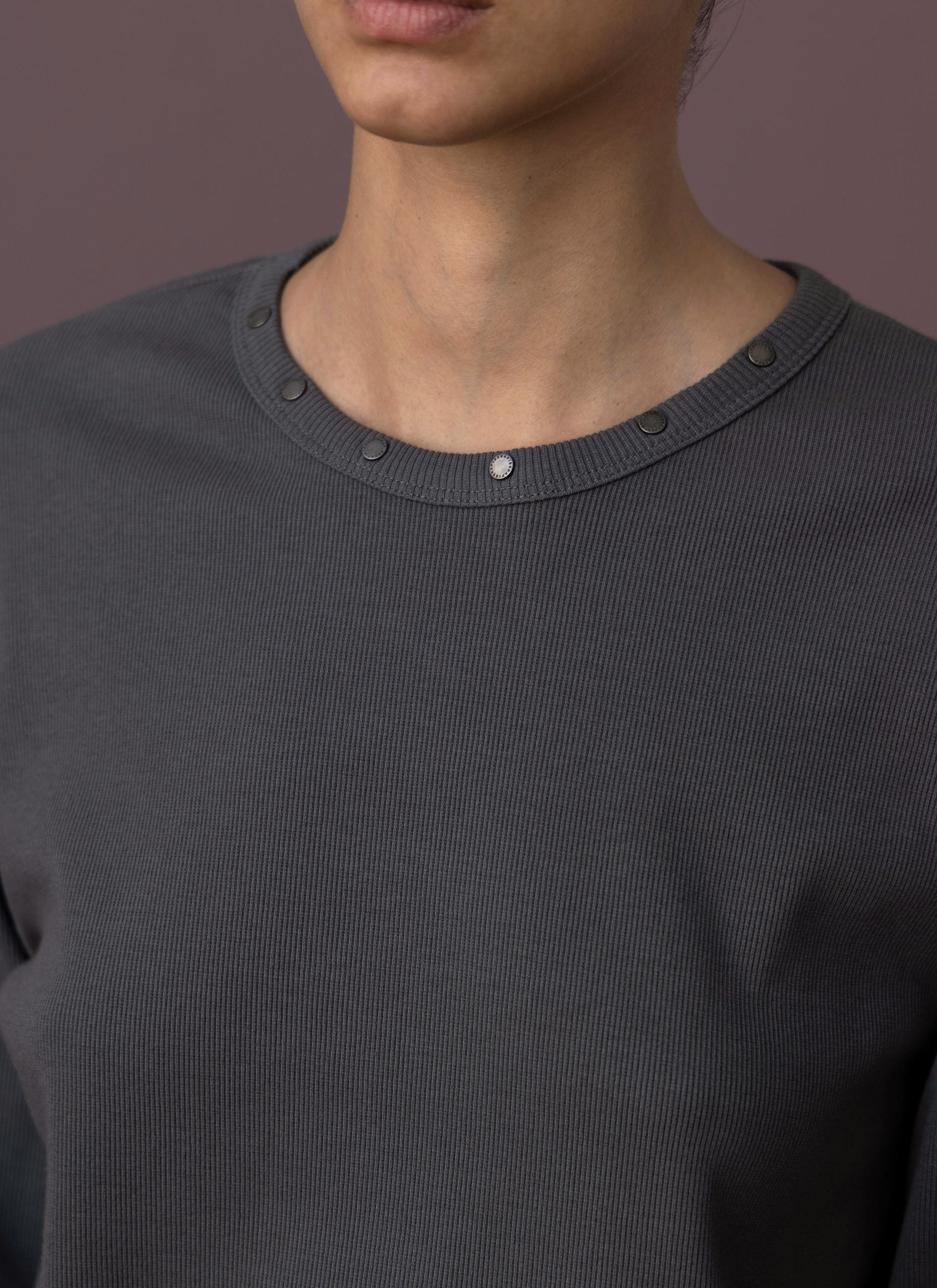 Grey Rivet Rib Top Woman