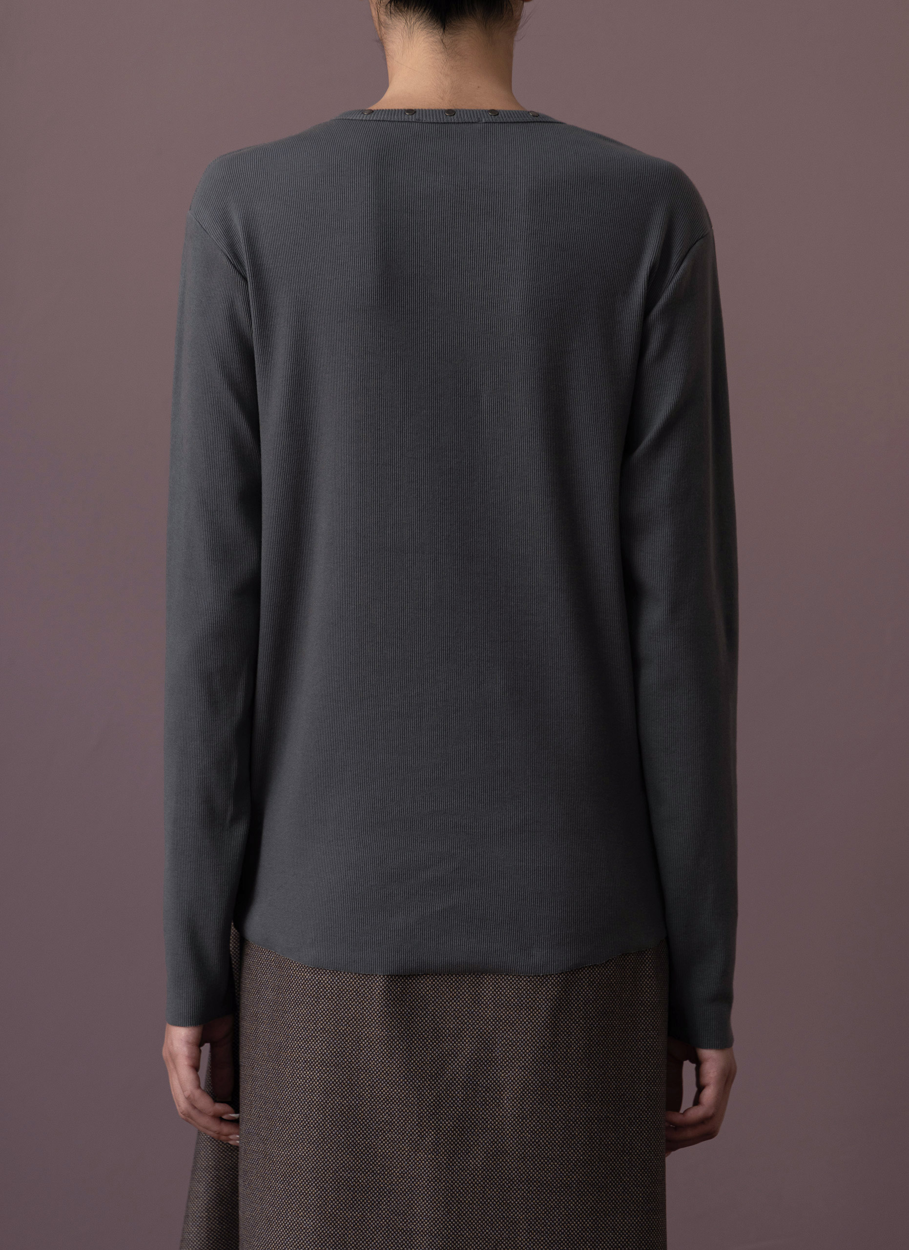 Grey Rivet Rib Top Woman