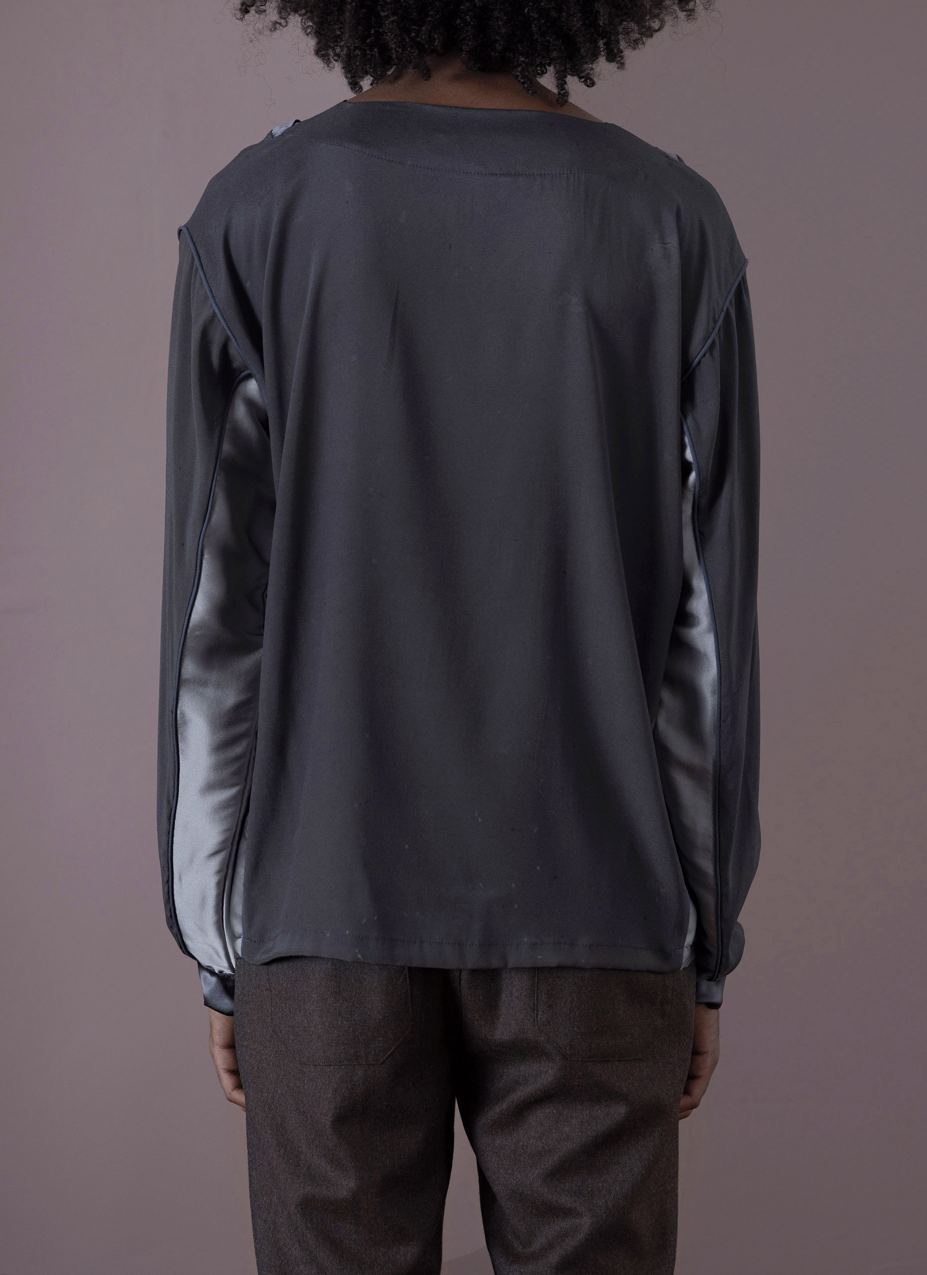 Dark Slate Dust Silk V-Neck Football Top Man