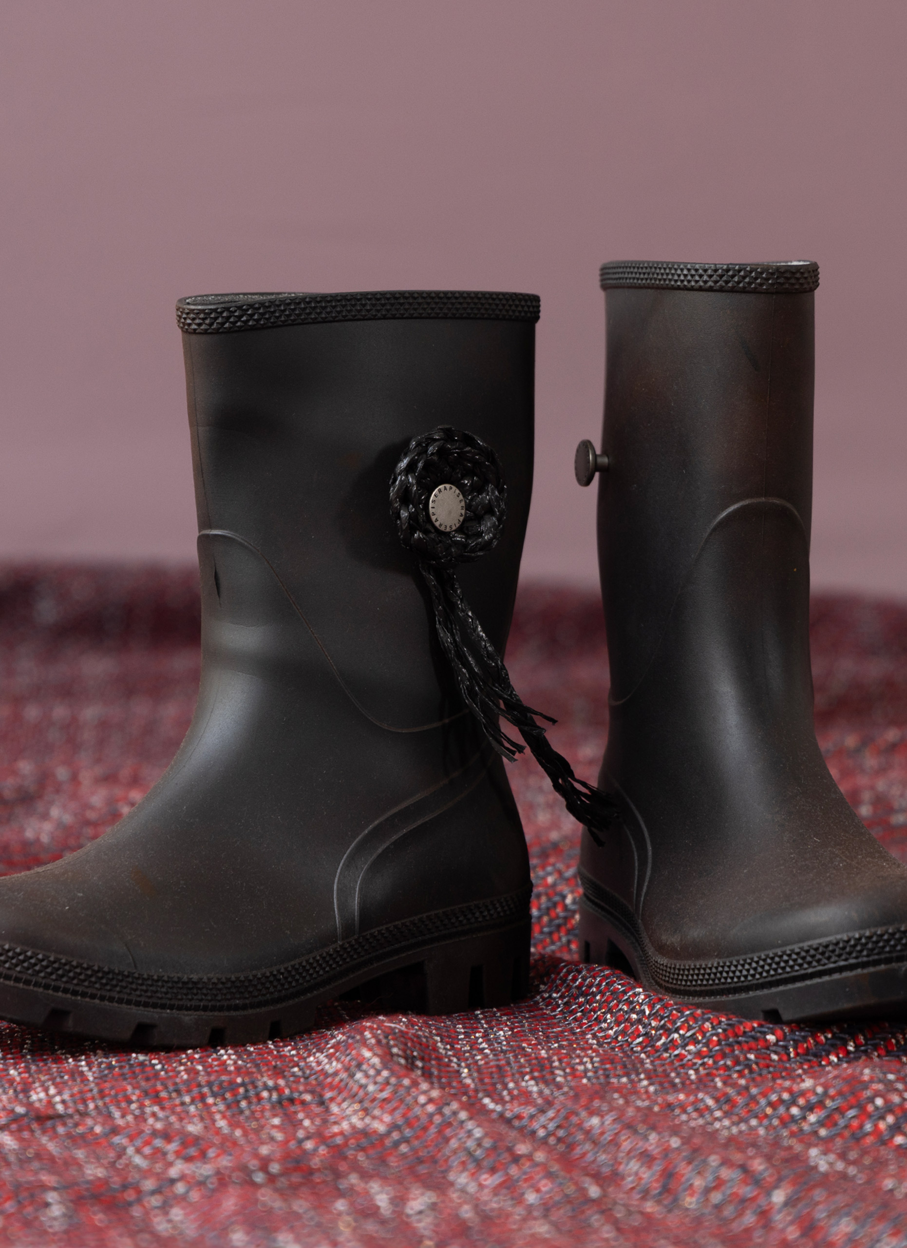 Hand-Treated Wellington Boots Low